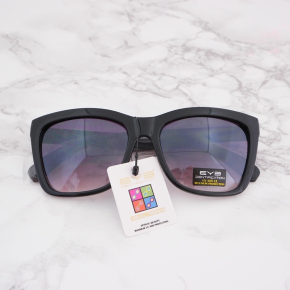 Mirrored Square Shape Fashion Sunglasses Studded - Picture 7 of 8